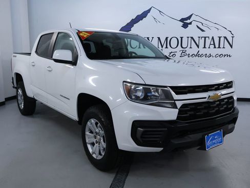 Used 2021 Chevrolet Colorado LT AWD/4WD image 1