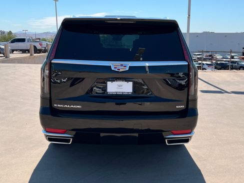 Used 2024 Cadillac Escalade ESV Premium Luxury Platinum AWD/4WD image 5