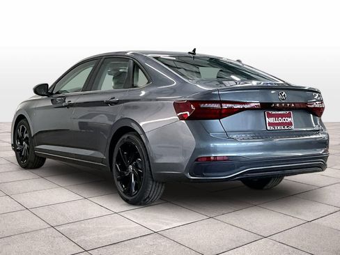 New 2026 Volkswagen Jetta SE image 3