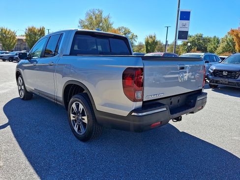 Used 2019 Honda Ridgeline RTL image 4