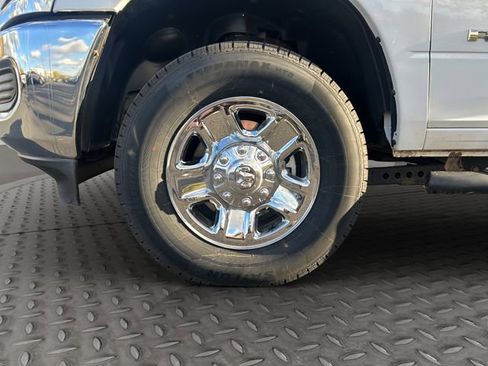 Used 2022 RAM 2500 Tradesman image 25