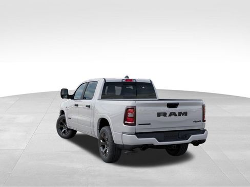 Used 2026 RAM 1500 Big Horn AWD/4WD image 3