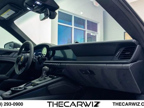 Used 2022 Porsche 911 GT3 RWD image 92