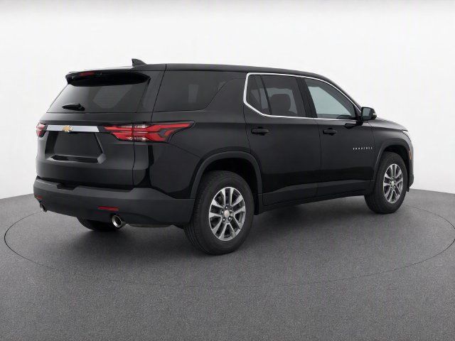 Used 2023 Chevrolet Traverse LS w/ Safety Package FWD image 6