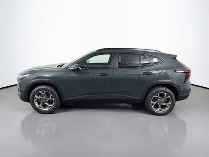 New 2026 Chevrolet Trax LT w/ Sunroof Package