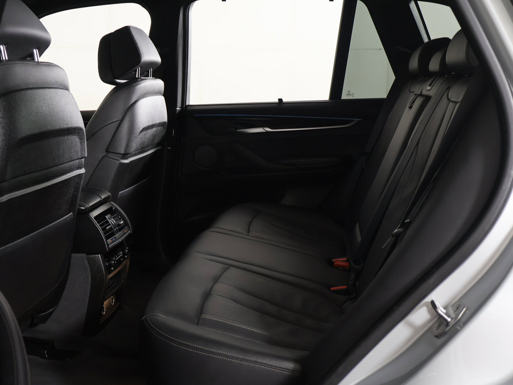Used 2018 BMW X5 xDrive50i AWD/4WD image 33