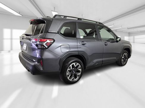 New 2026 Subaru Forester Premium AWD/4WD image 6