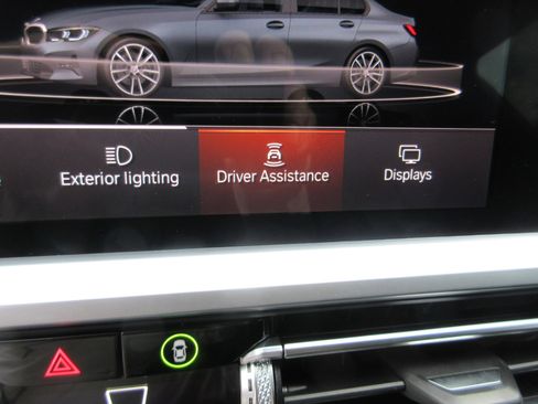 Used 2021 BMW 330i Sedan w/ Premium Package image 57