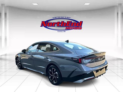 Used 2025 Hyundai Sonata SEL FWD image 5