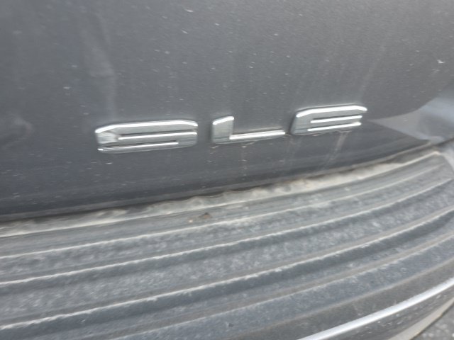 Used 2022 GMC Yukon SLE w/ Gmc Pro Safety Plus Package AWD/4WD image 14