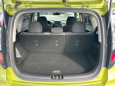 Used 2019 Kia Soul FWD image 16