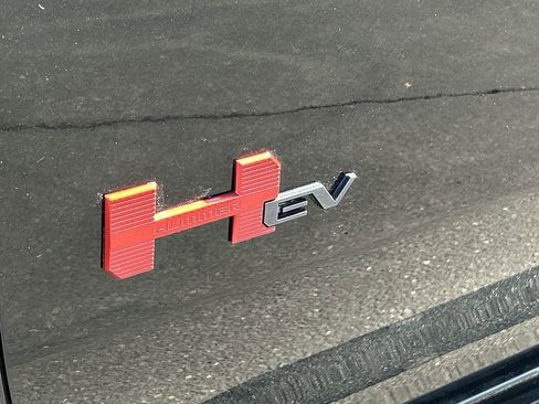 New 2026 GMC Hummer EV 4x4 Crew Cab w/ LPO, Illumination Package image 33