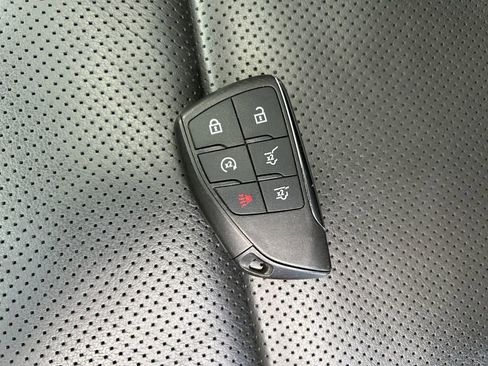 Used 2021 GMC Yukon Denali image 33