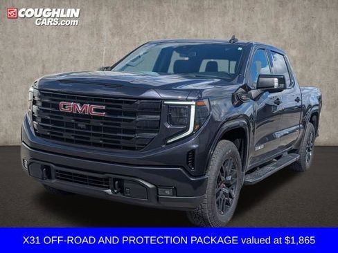 Used 2023 GMC Sierra 1500 Elevation w/ Elevation Premium Package image 4