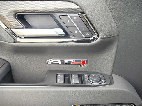New 2026 GMC Sierra 1500 AT4 w/ AT4 Premium Package image 30