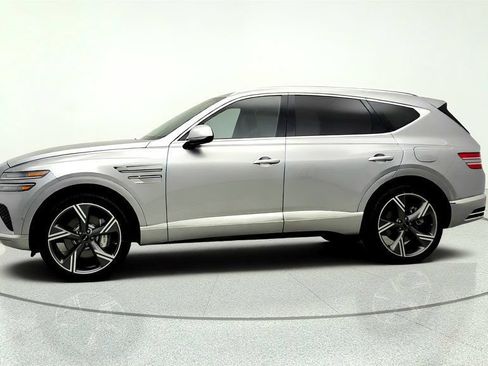 Used 2025 Genesis GV80 3.5T Prestige AWD/4WD image 8