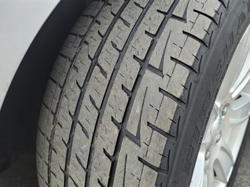 Used 2010 Buick LaCrosse CXL w/ Luxury Package image 10