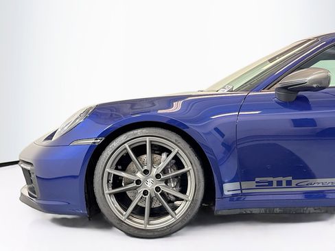 Used 2024 Porsche 911 Carrera T image 27