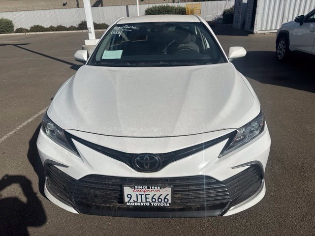 Used 2024 Toyota Camry LE FWD image 3