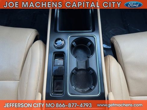 Used 2022 Lincoln Corsair Grand Touring w/ Elements Technology Bundle image 18