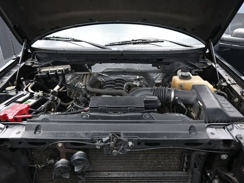 Used 2013 Ford F150 XL w/ Mid Equipment Group AWD/4WD image 25