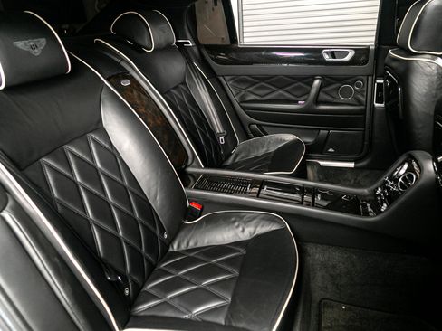 Used 2009 Bentley Flying Spur Flying Spur Speed w/ Convenience Specification Pkg image 30