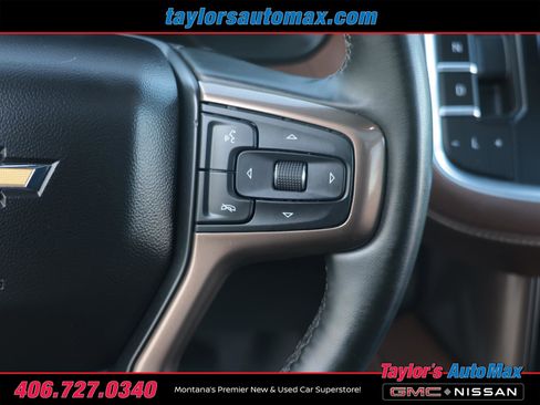 Used 2024 Chevrolet Suburban High Country image 30