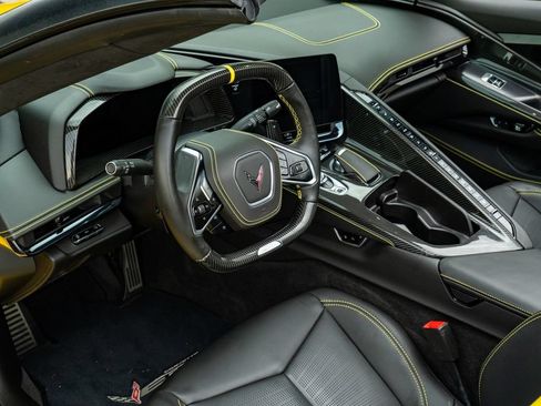 Used 2025 Chevrolet Corvette E-Ray AWD/4WD image 27