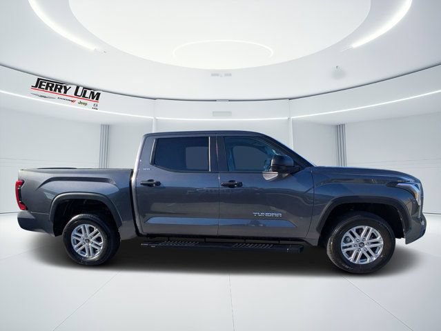 Used 2024 Toyota Tundra SR5 AWD/4WD image 3