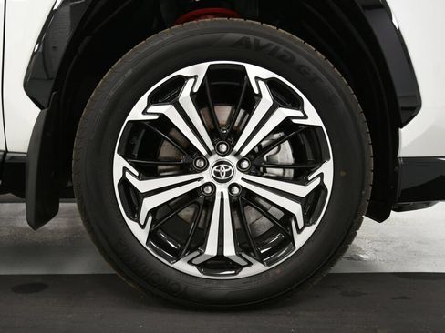 Used 2022 Toyota RAV4 XSE w/ Weather Package AWD/4WD image 9