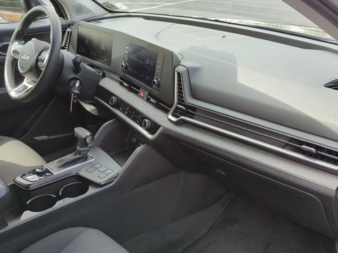 Used 2023 Kia Sportage LX AWD/4WD image 22