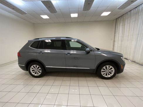 Used 2018 Volkswagen Tiguan SE image 26