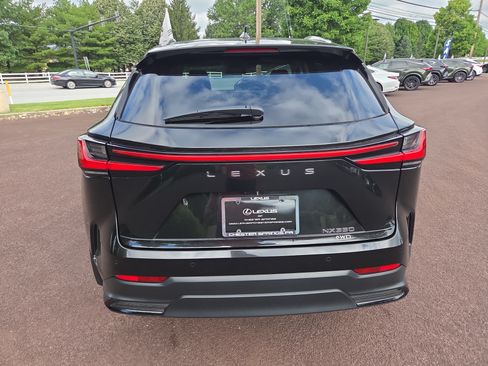Certified 2025 Lexus NX 350 AWD w/ Accessory Package (2T) image 4