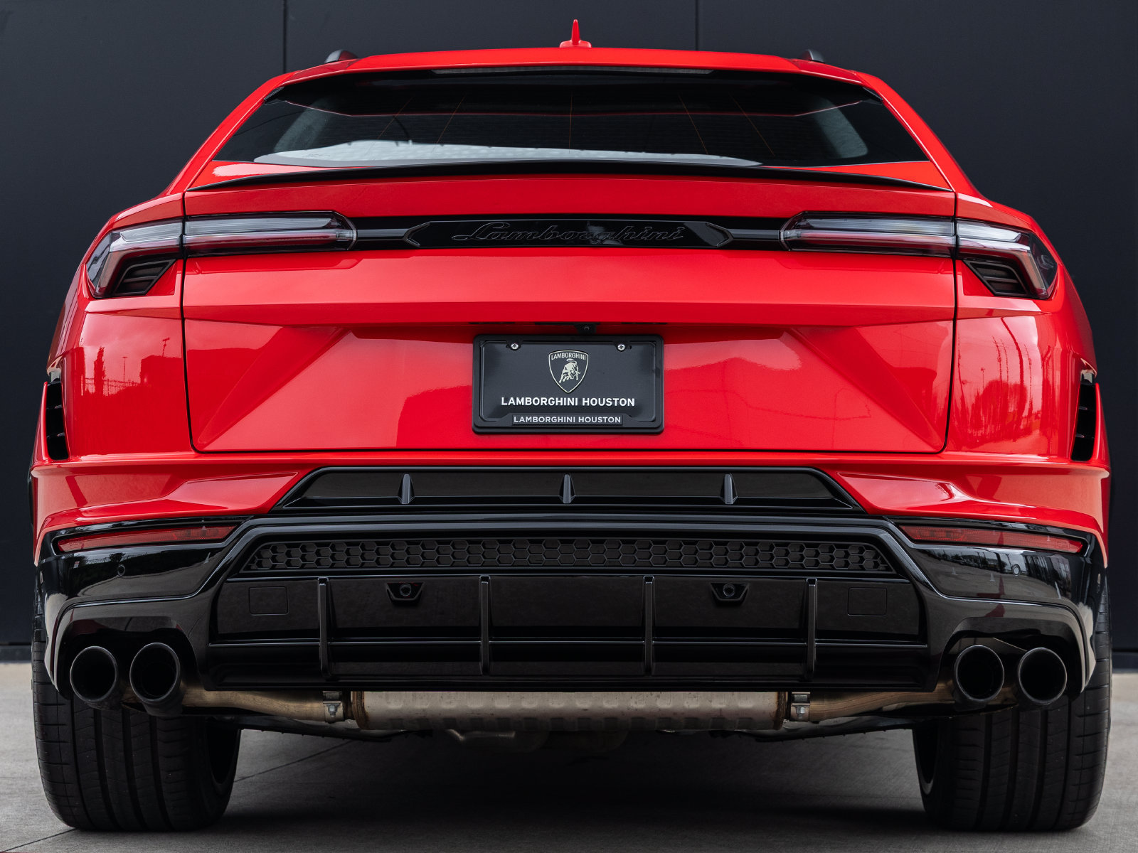 Used 2024 Lamborghini Urus S AWD/4WD image 7
