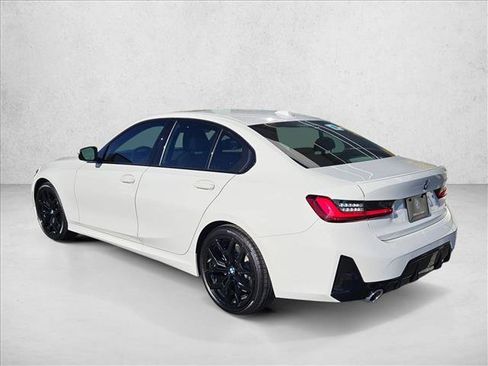 New 2026 BMW 330i Sedan w/ M Sport Package image 9