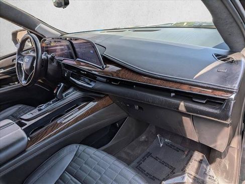 Used 2023 Cadillac Escalade Premium Luxury Platinum AWD/4WD image 18
