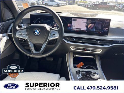 Used 2023 BMW X7 xDrive40i w/ Executive Package image 24