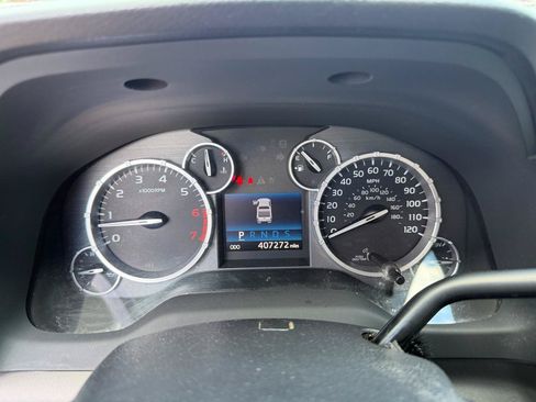 Used 2014 Toyota Tundra SR5 AWD/4WD image 24