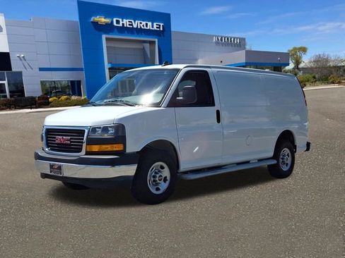 Used 2024 GMC Savana 2500 w/ Driver Convenience Package RWD image 34
