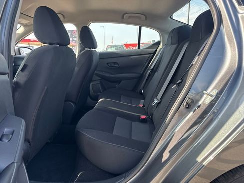 Used 2025 Nissan Sentra SV FWD image 13