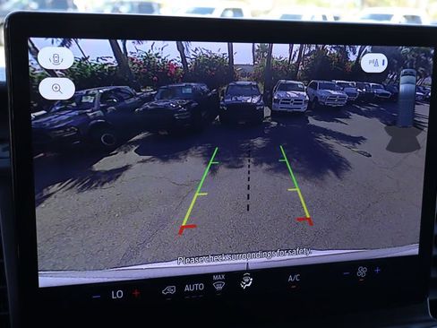 Used 2022 Ford E-Transit Medium Roof RWD image 35