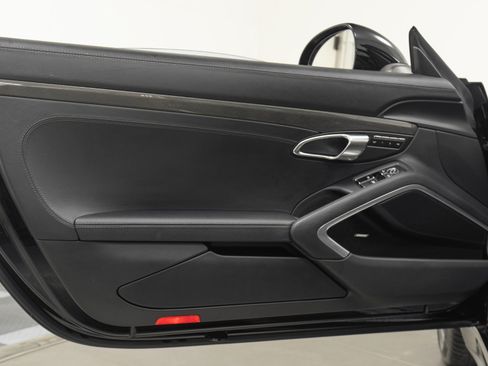 Used 2016 Porsche 911 Targa 4S AWD/4WD image 36