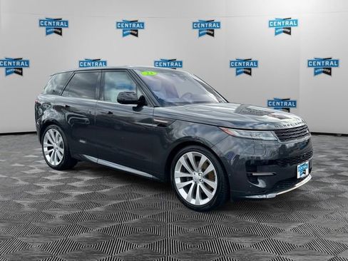 Used 2023 Land Rover Range Rover Sport SE Dynamic image 7