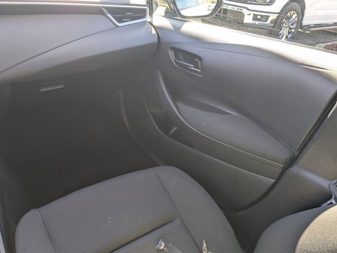 Used 2024 Toyota Corolla LE image 17