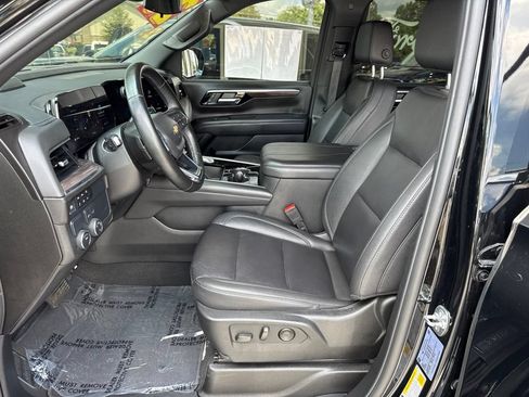 Used 2025 Chevrolet Tahoe LT RWD image 23