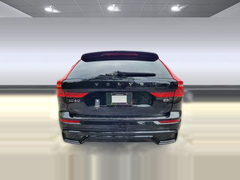 New 2024 Volvo XC60 B5 Ultimate w/ Protection Package Premier image 9