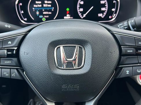 Used 2019 Honda Accord LX image 27