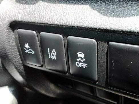 Used 2023 Mitsubishi Eclipse Cross ES AWD/4WD image 22