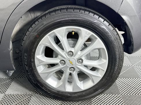 Used 2021 Chevrolet Spark LT FWD image 34