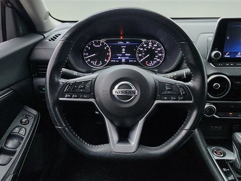 Used 2022 Nissan Sentra SV image 10